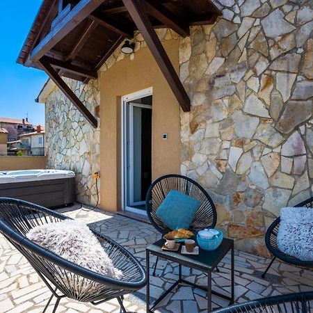 Holiday House Boky Vodnjan Esterno foto