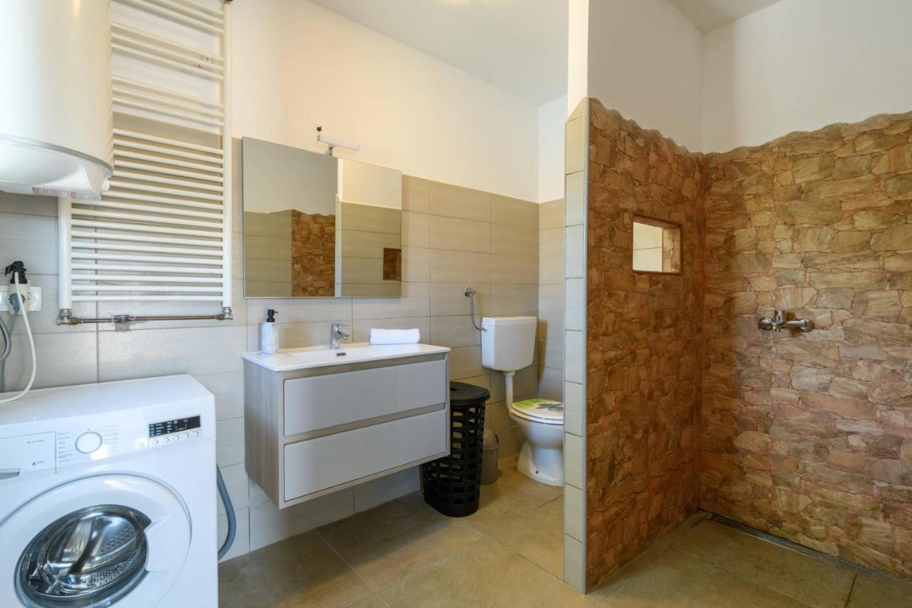 Holiday House Boky Vodnjan Esterno foto