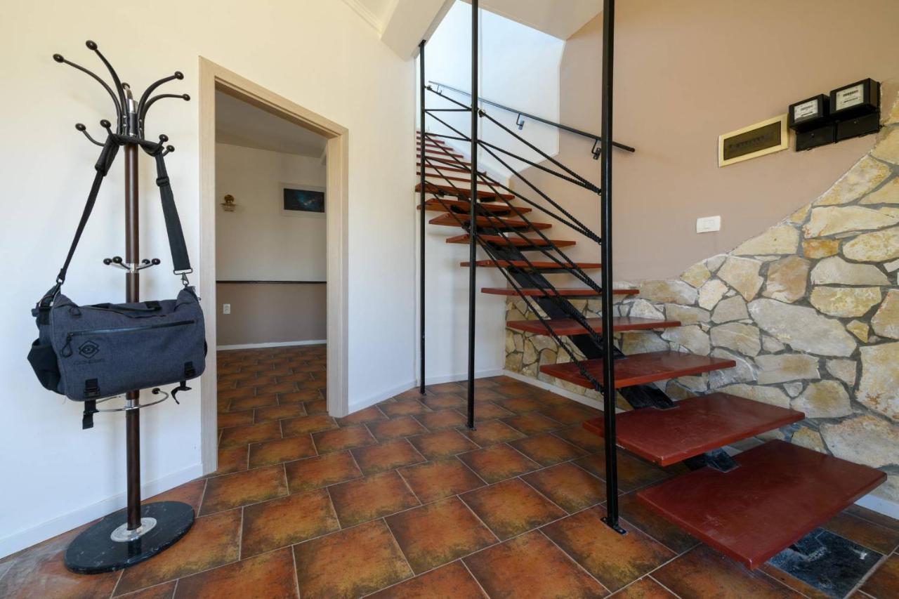 Holiday House Boky Vodnjan Esterno foto